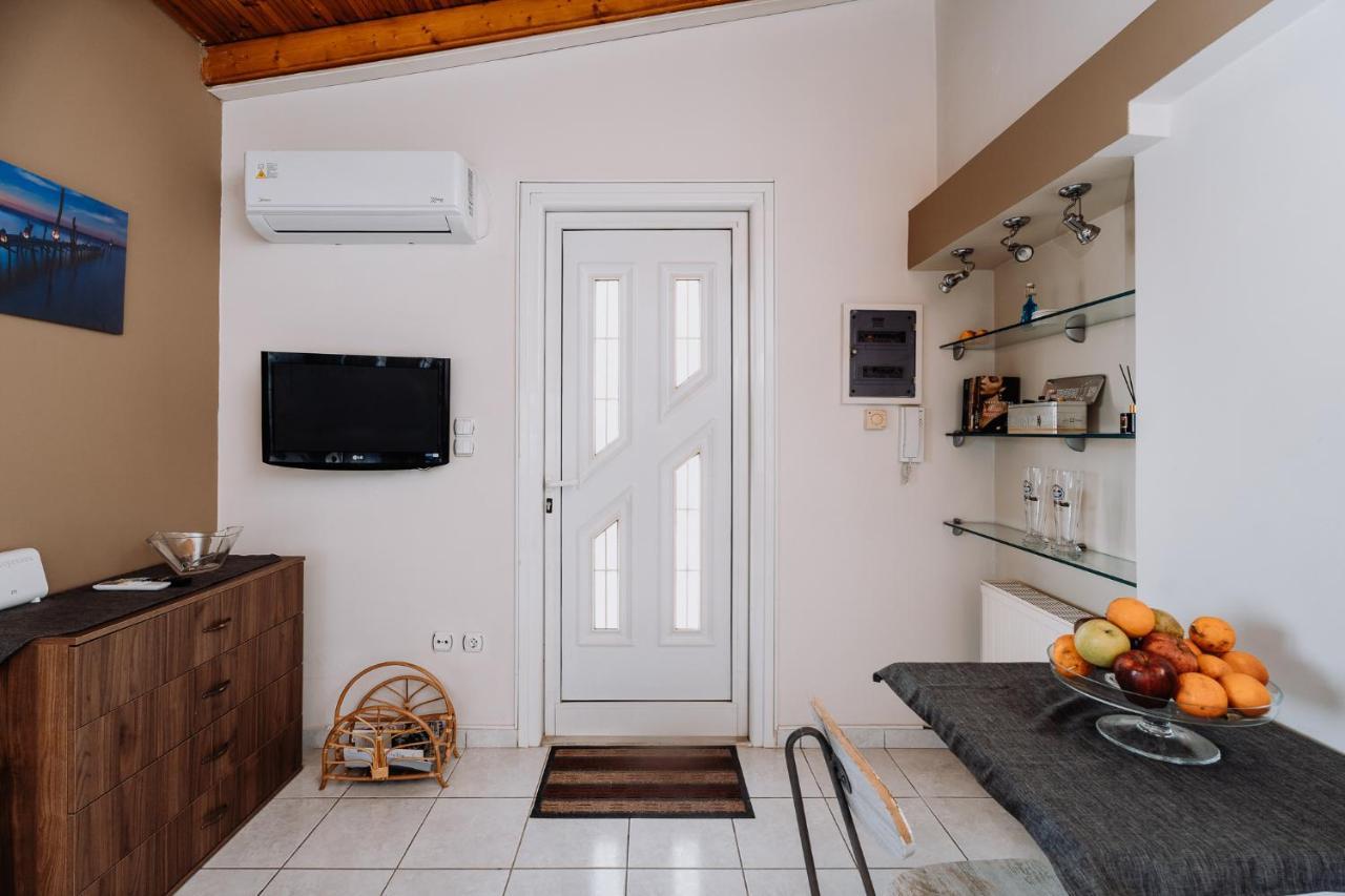 Penthouse Of Diamond Apartment Атина Екстериор снимка